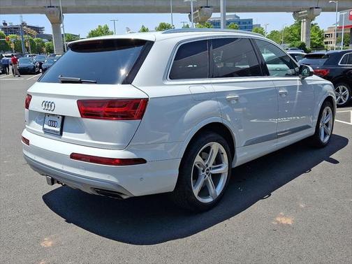 2019 Audi Q7 55 Prestige