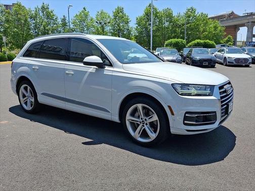 2019 Audi Q7 55 Prestige
