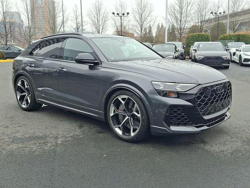 2025 Audi RS Q8 4.0T