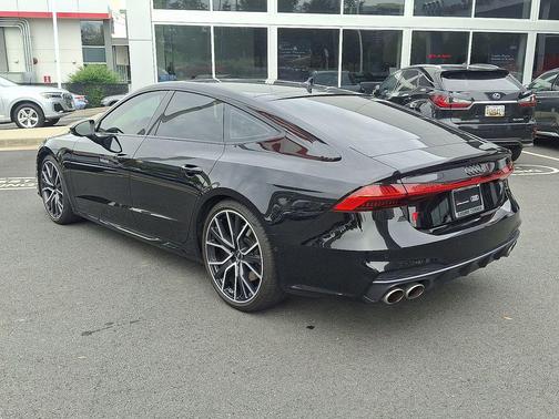 2022 Audi S7 Premium Plus TFSI quattro Tiptronic