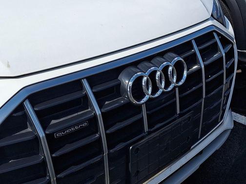 2023 Audi Q5 Prestige 40 TFSI quattro S tronic