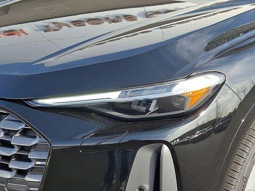 2025 Audi Q5 Premium Plus TFSI quattro S tronic