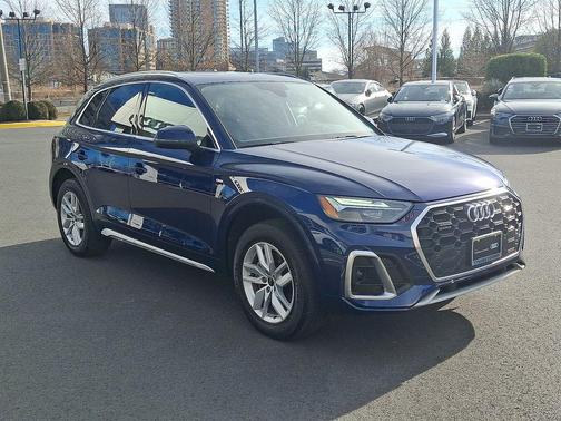2022 Audi Q5 45 S line Premium