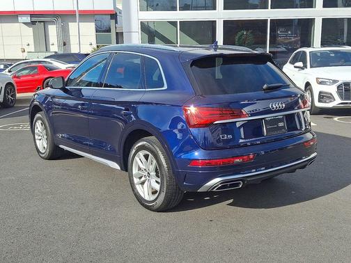 2022 Audi Q5 45 S line Premium