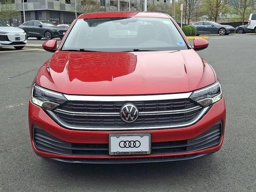 Red Metallic 2022 Volkswagen Jetta 1.5T SE