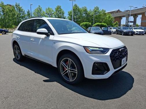 2025 Audi Q5 55 S line Premium Plus