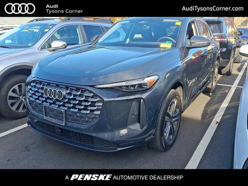 2025 Audi Q5 Premium Plus TFSI quattro S tronic