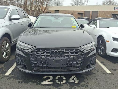 2023 Audi A8 L 55 TFSI quattro Tiptronic