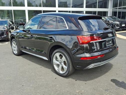 2021 Audi Q5 45 Premium Plus