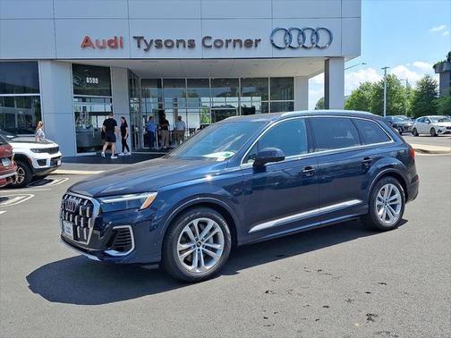2025 Audi Q7 55 Premium Plus