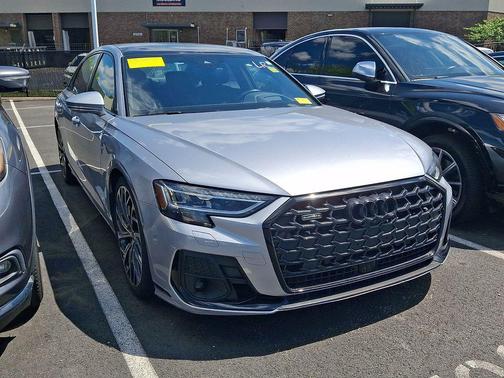 Florett Silver Metallic 2023 Audi A8 L 55 TFSI quattro Tiptronic