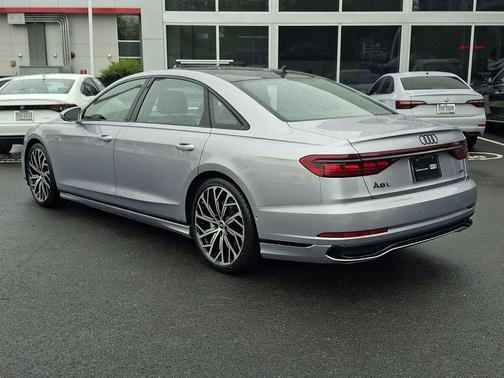 Florett Silver Metallic 2023 Audi A8 L 55 TFSI quattro Tiptronic