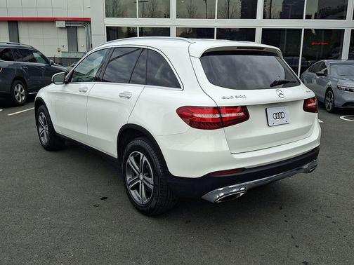 2017 Mercedes-Benz GLC 300 4MATIC