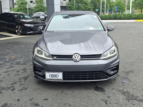 2019 Volkswagen Golf R 2.0T DSG