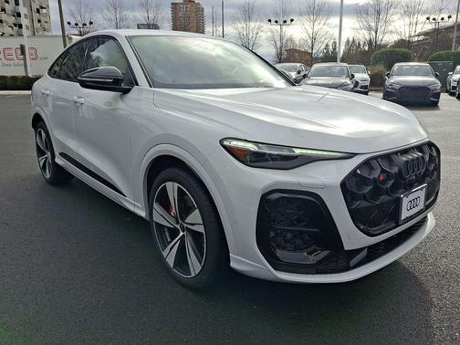 2025 Audi SQ5 3.0T Premium Plus