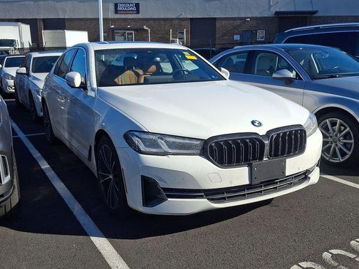 2022 BMW 530 i xDrive