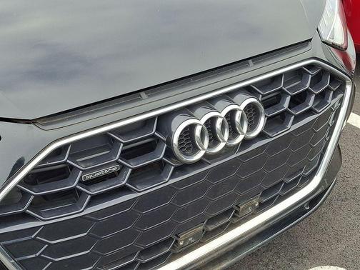 2023 Audi A4 45 S line Premium Plus