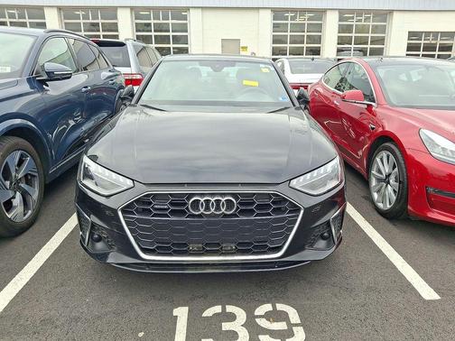 2023 Audi A4 45 S line Premium Plus