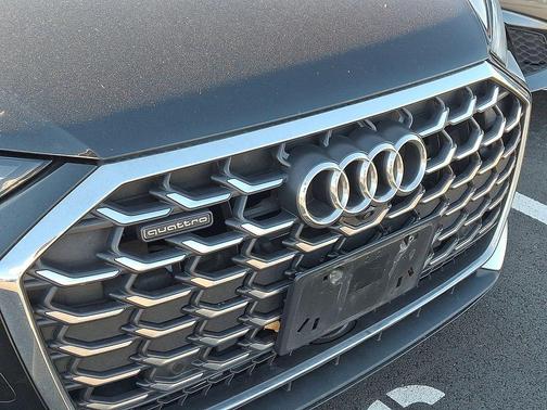 2022 Audi A8 L 55 TFSI quattro Tiptronic