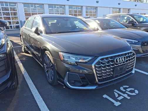 2022 Audi A8 L 55 TFSI quattro Tiptronic