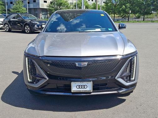 2024 Cadillac LYRIQ Sport
