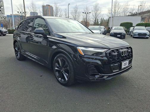 2026 Audi Q7 55 Premium Plus
