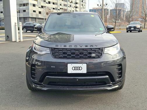 2024 Land Rover Discovery P360 Dynamic SE