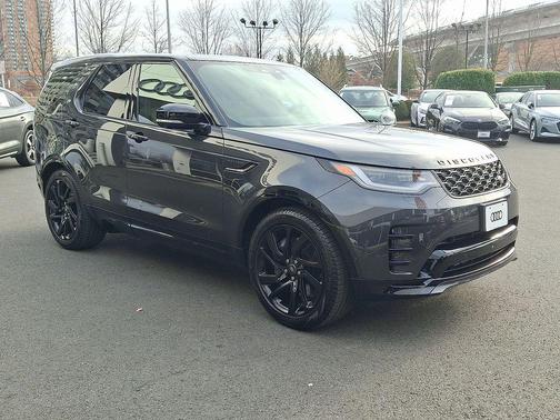 2024 Land Rover Discovery P360 Dynamic SE