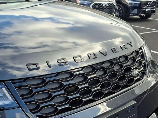 2024 Land Rover Discovery P360 Dynamic SE