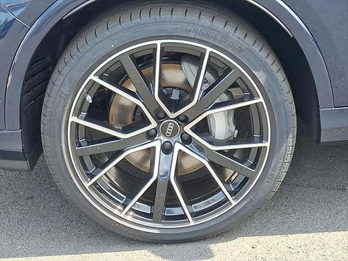 2025 Audi Q7 55 Prestige