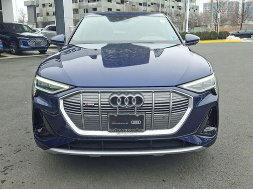 2023 Audi e-tron Sportback S line Premium Plus