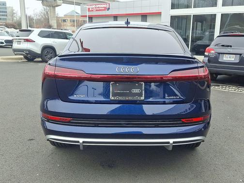 2023 Audi e-tron Sportback S line Premium Plus