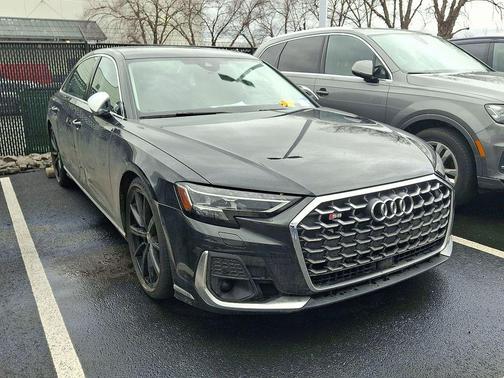 2023 Audi S8 4.0T