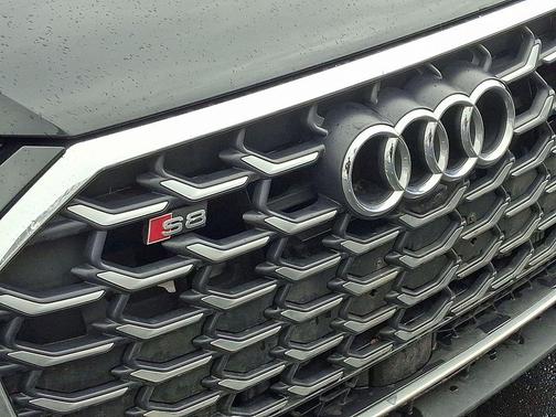 2023 Audi S8 4.0T