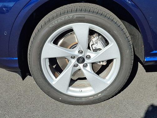 2025 Audi Q5 Premium Plus TFSI quattro S tronic