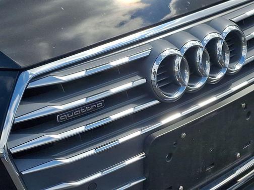 2019 Audi A4 2.0T Premium Plus