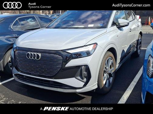 2025 Audi Q4 e-tron Sportback Premium Plus 55 quattro