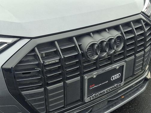 2025 Audi Q3 45 S line Premium Plus