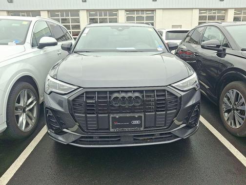 2025 Audi Q3 45 S line Premium Plus