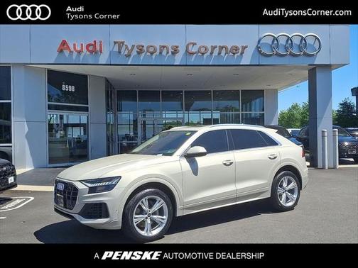 2023 Audi Q8 55 Premium