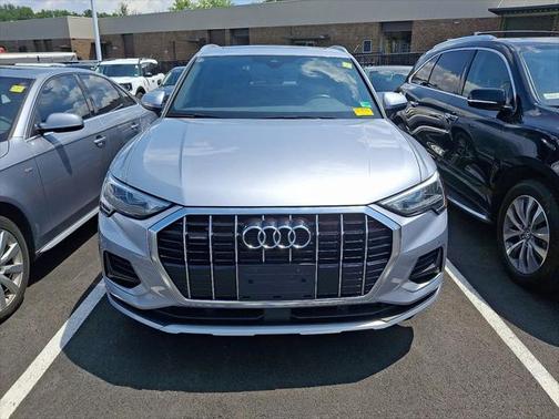 2022 Audi Q3 40 Premium