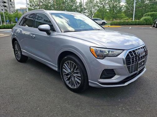 2022 Audi Q3 40 Premium