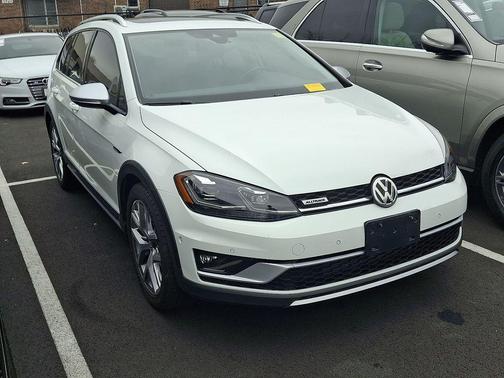2019 Volkswagen Golf Alltrack TSI S