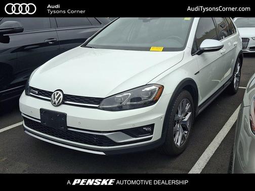 2019 Volkswagen Golf Alltrack TSI S