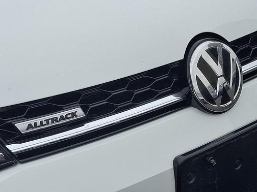 2019 Volkswagen Golf Alltrack TSI S