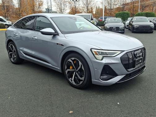 2022 Audi e-tron Sportback S line Premium Plus