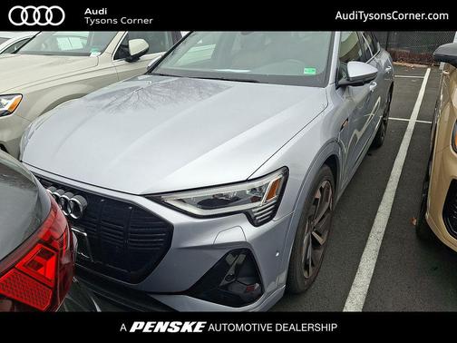 2022 Audi e-tron Sportback S line Premium Plus