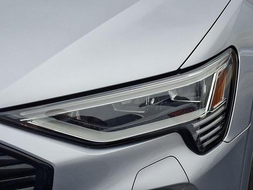 2022 Audi e-tron Sportback S line Premium Plus