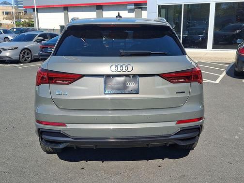 2022 Audi Q3 45 S line Premium