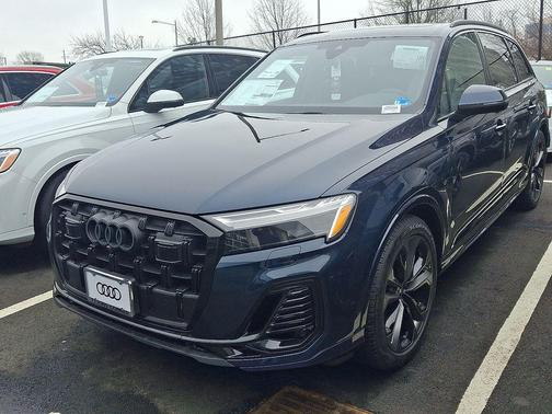 2026 Audi Q7 55 Premium Plus